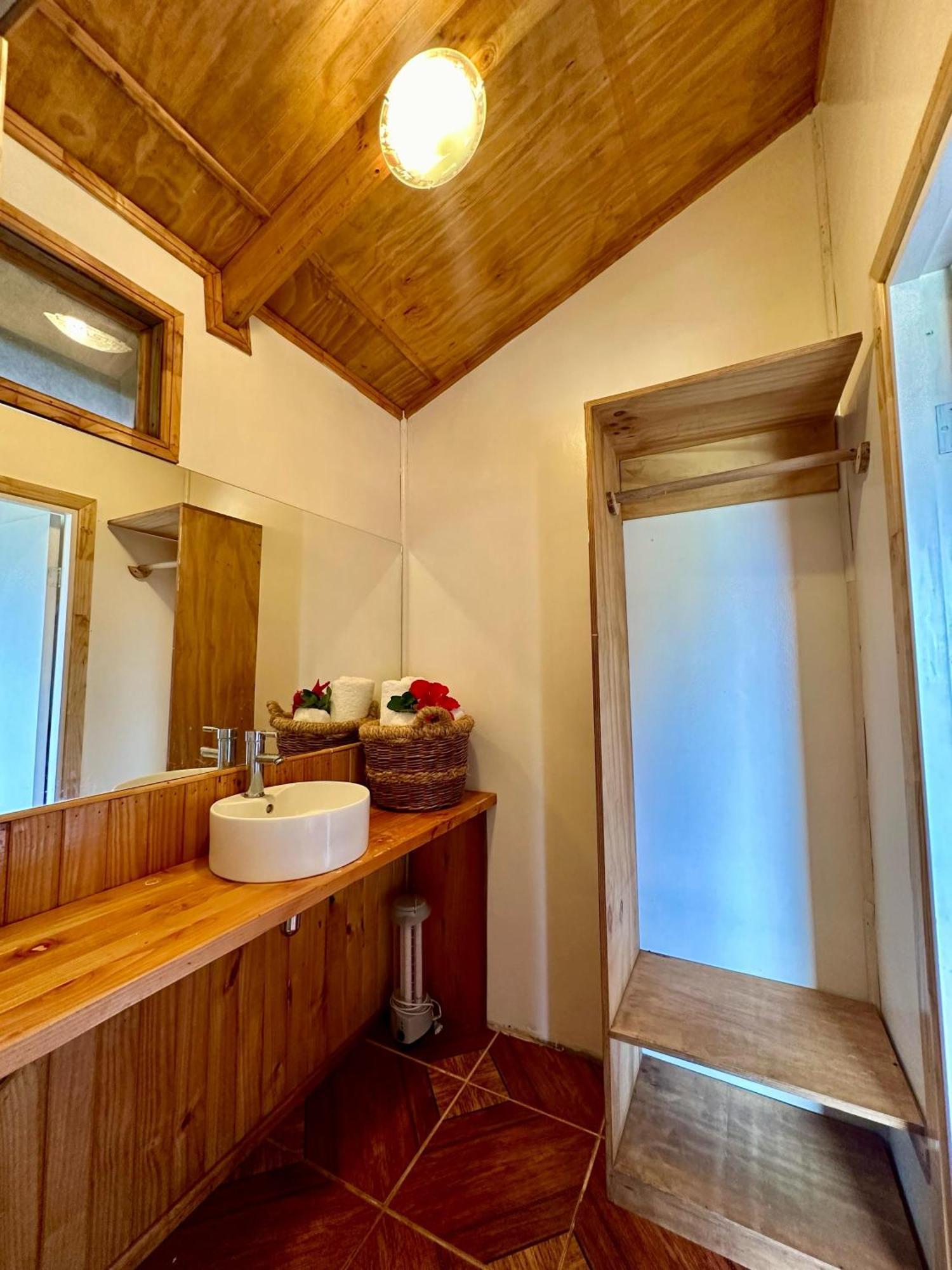 Paraiso Sunset Bungalows Hanga Roa Exterior foto
